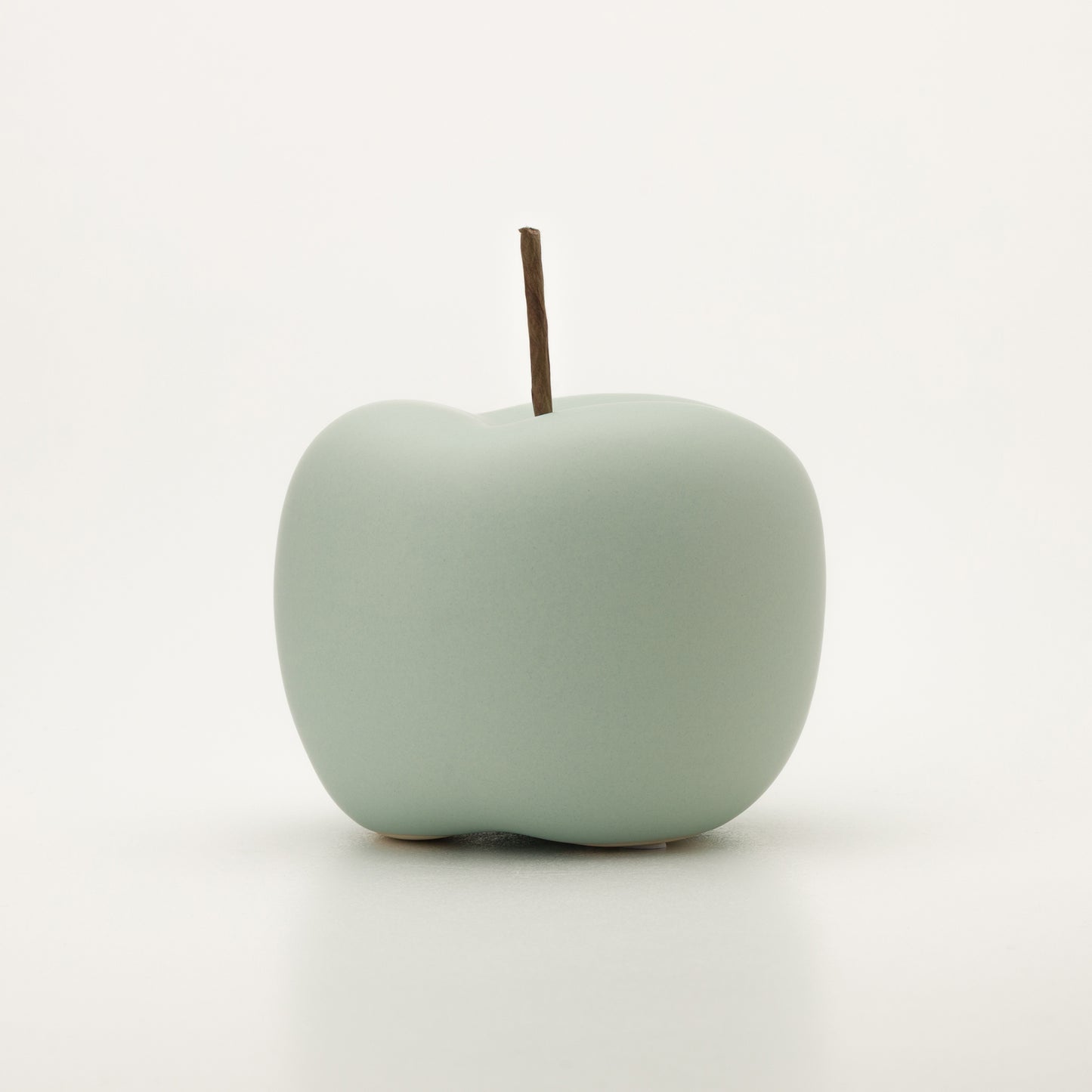 Керамична декоративна ябълка – Нежна пастелна серия