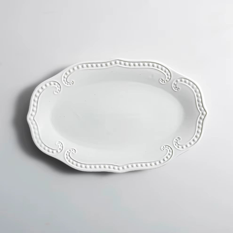 Класически релефни порцеланови чинии – колекция ÉLIA