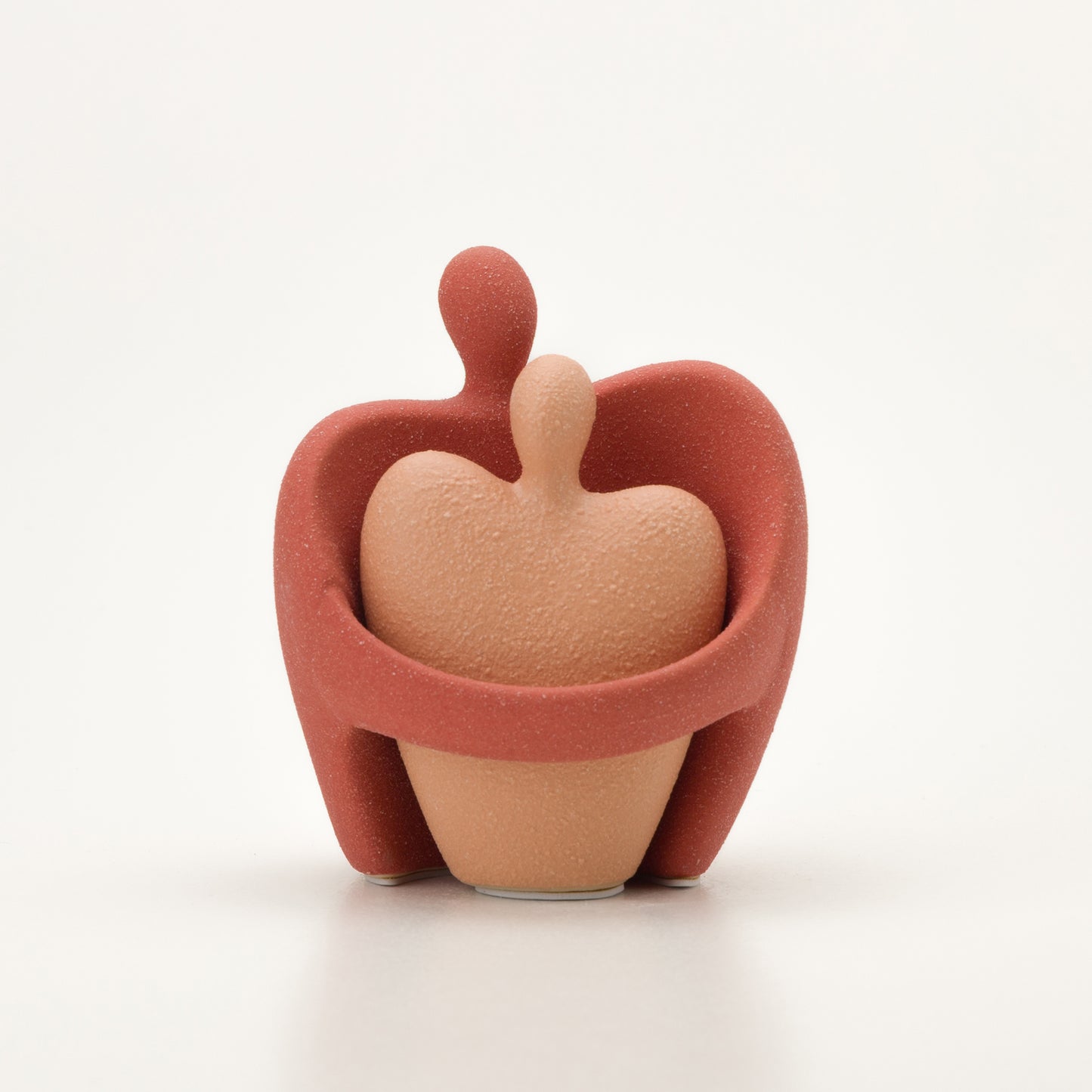 Керамична скулптура „Прегръдка“ – Терракота