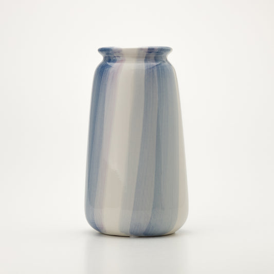 Керамична ваза в синьо-бял десен