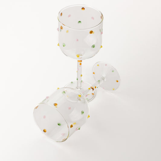 Стъклена висока чаша с цветни акценти