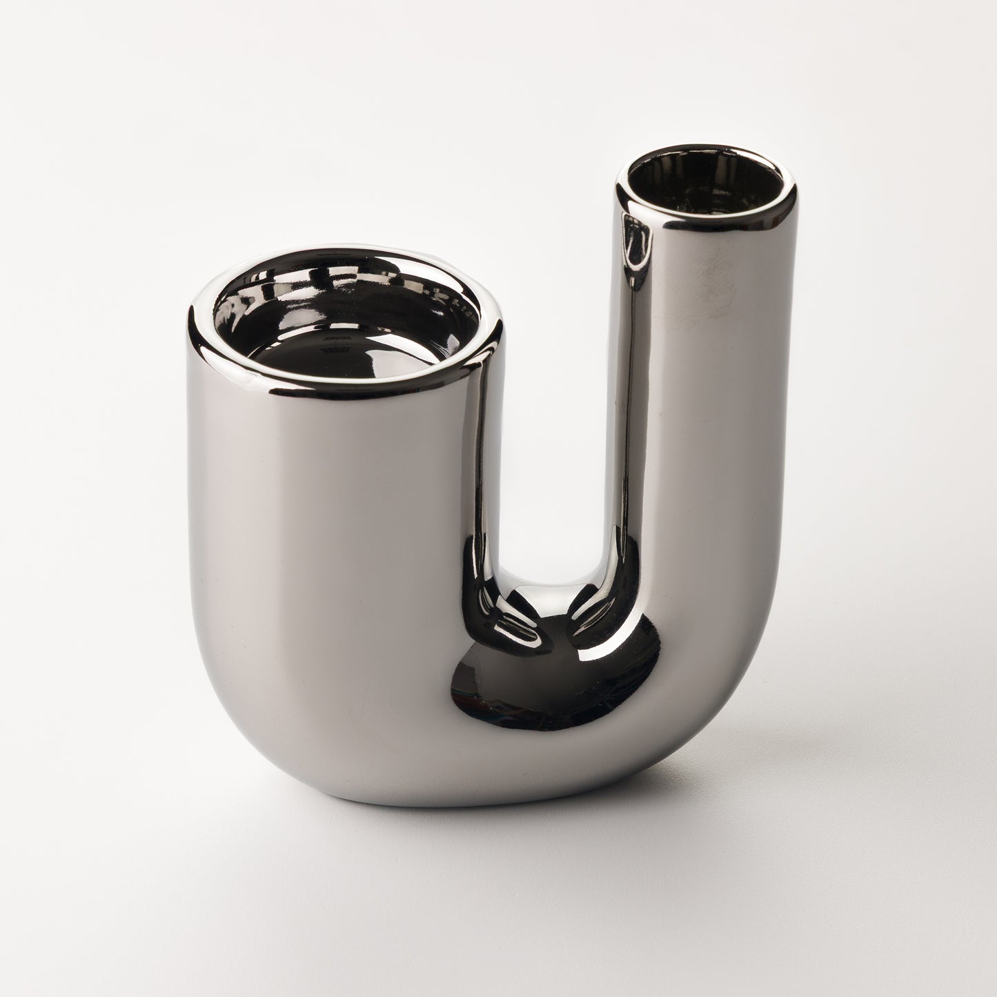 Огледален свещник от керамика – три модела в сребърен цвят